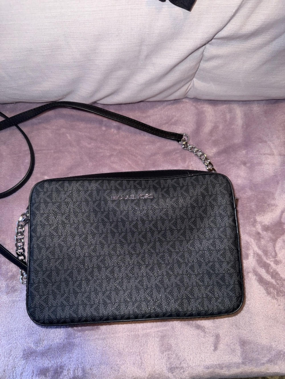 Michael Kors jet set printed logo Crossbody bag